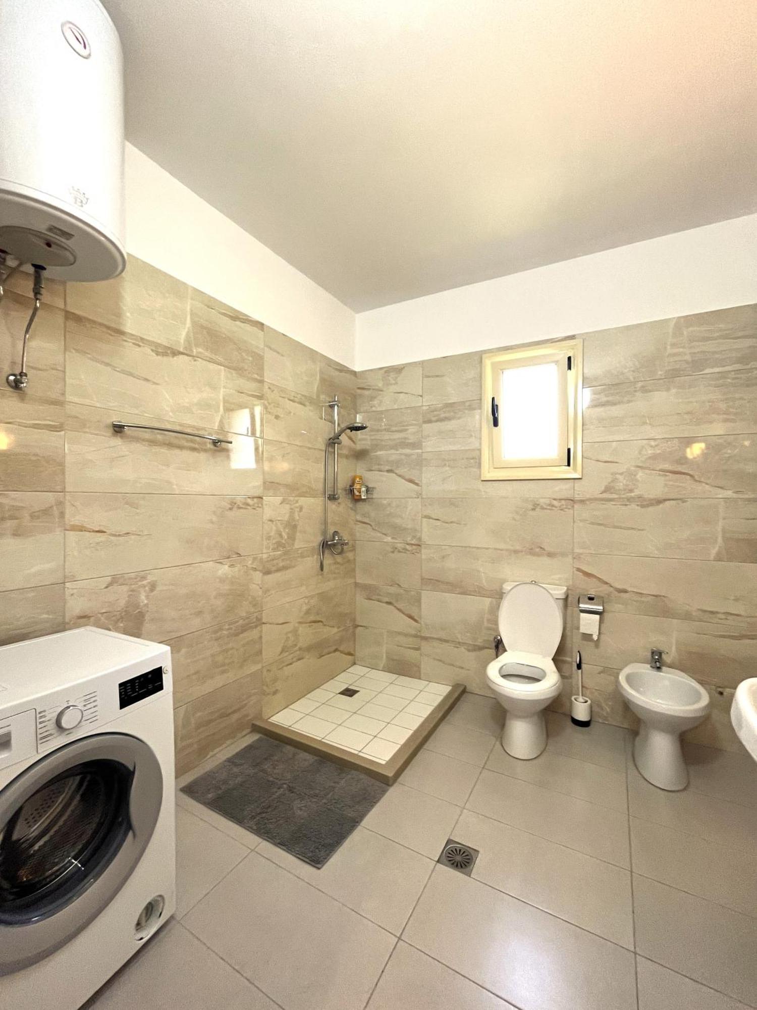 Vila 4 Stinet Vlorë Екстериор снимка