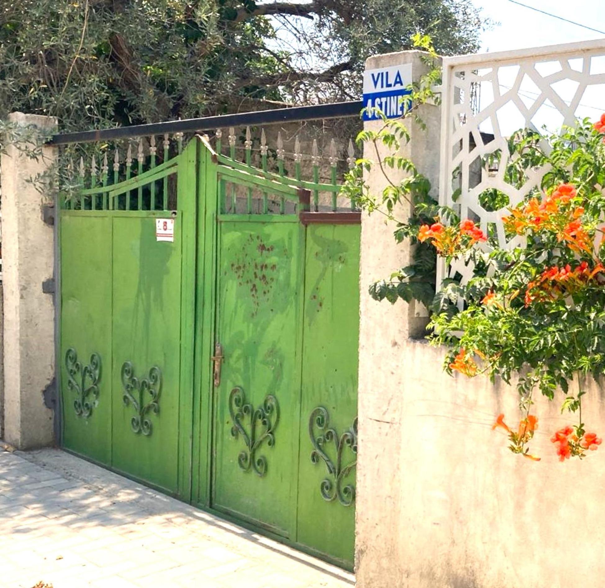 Vila 4 Stinet Vlorë Екстериор снимка