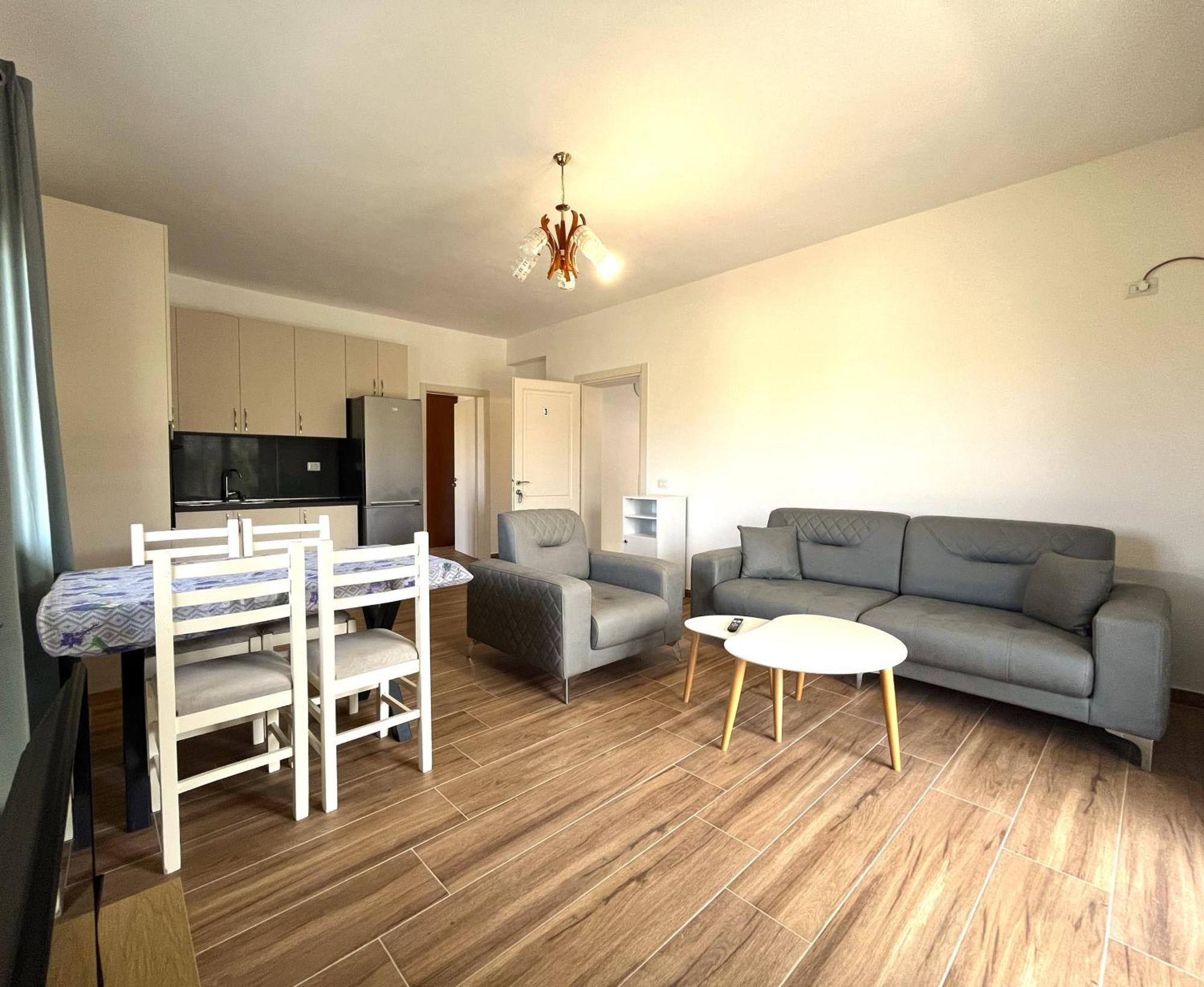 Vila 4 Stinet Vlorë Екстериор снимка
