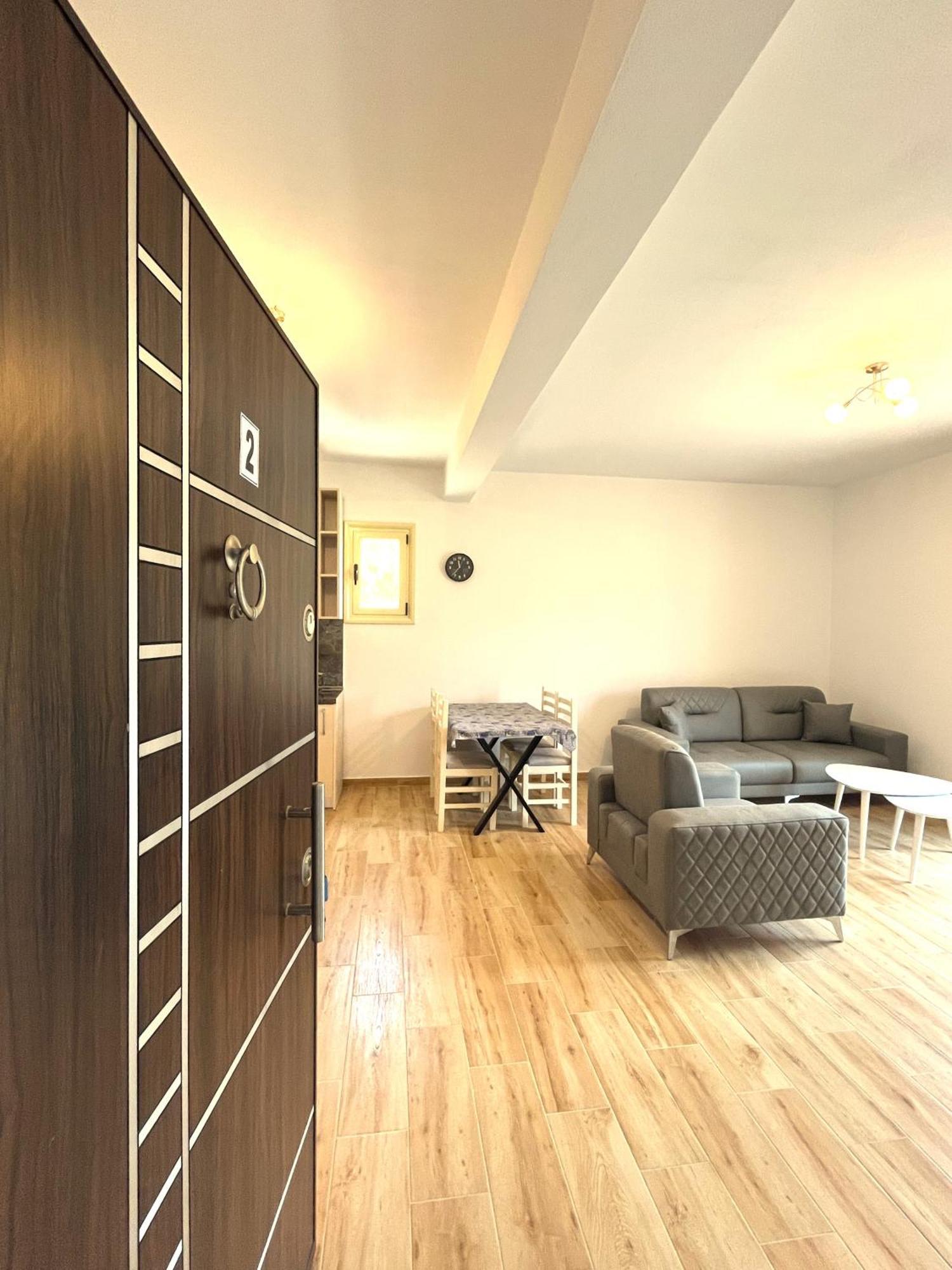 Vila 4 Stinet Vlorë Екстериор снимка